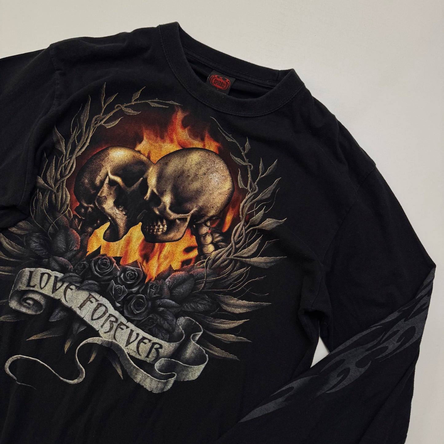 Longsleeve Graphic Tee
