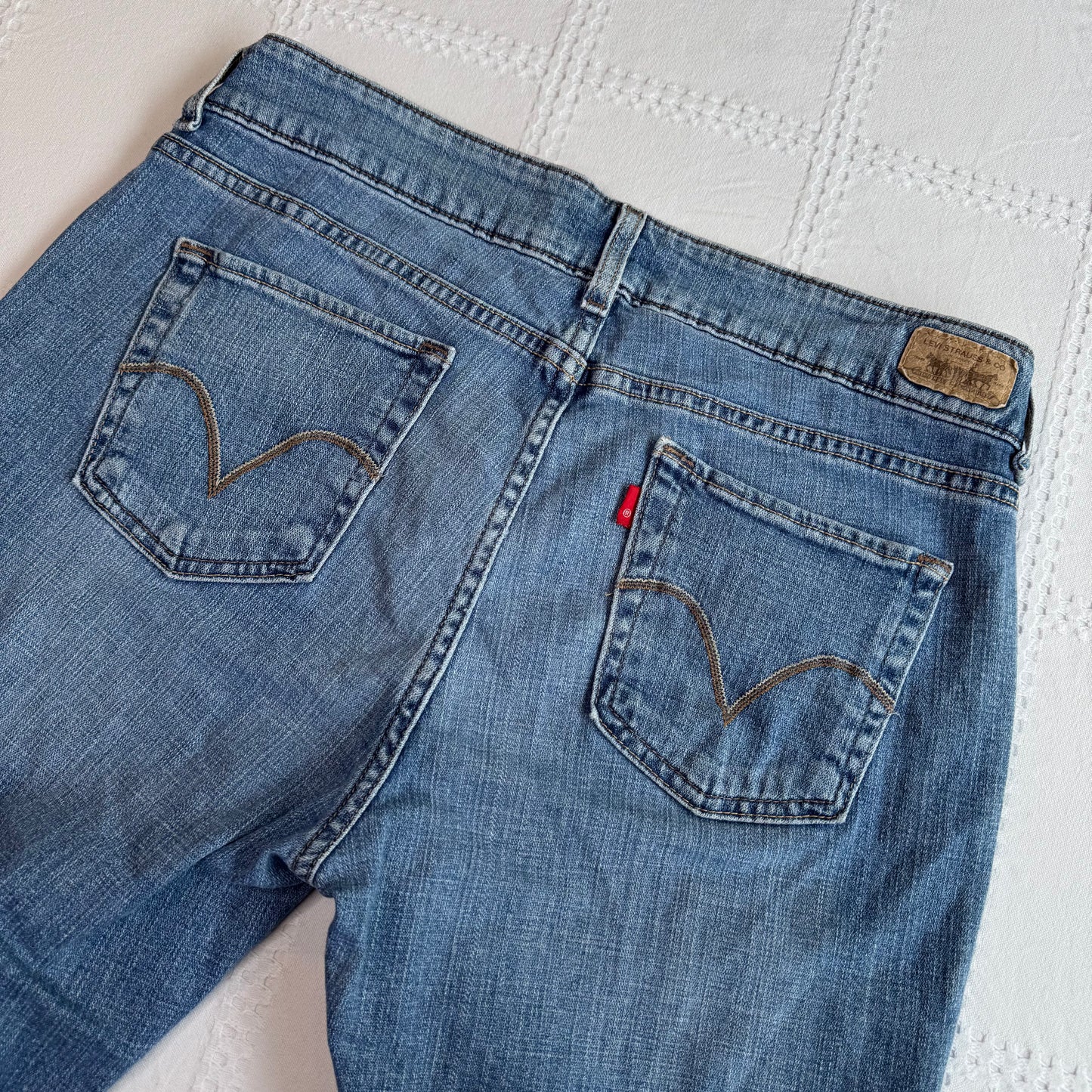 Levis Low Rise Flare Jeans
