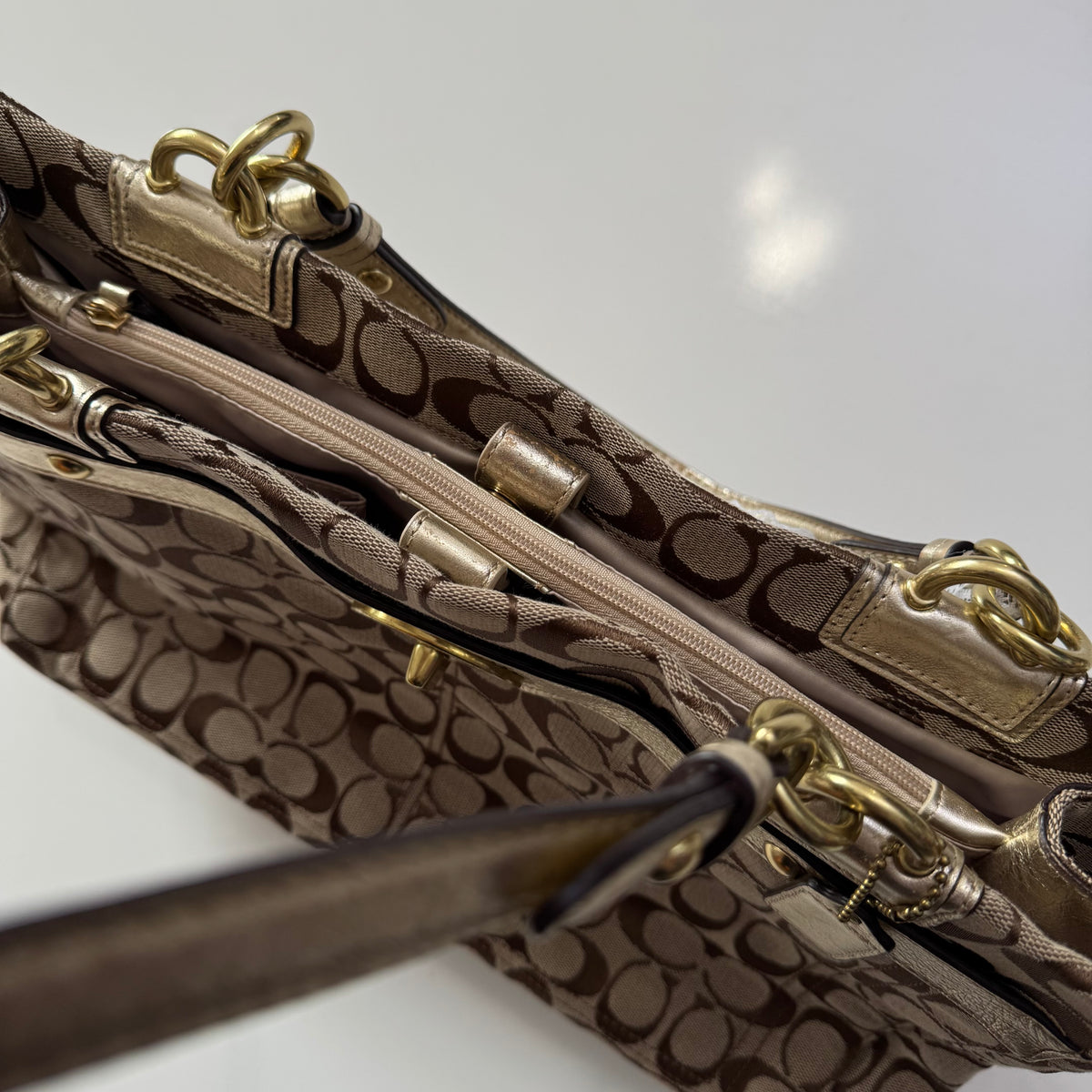 Coach Shoulder Bag
