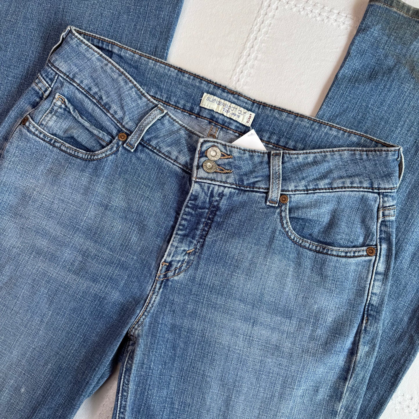 Levis Low Rise Flare Jeans