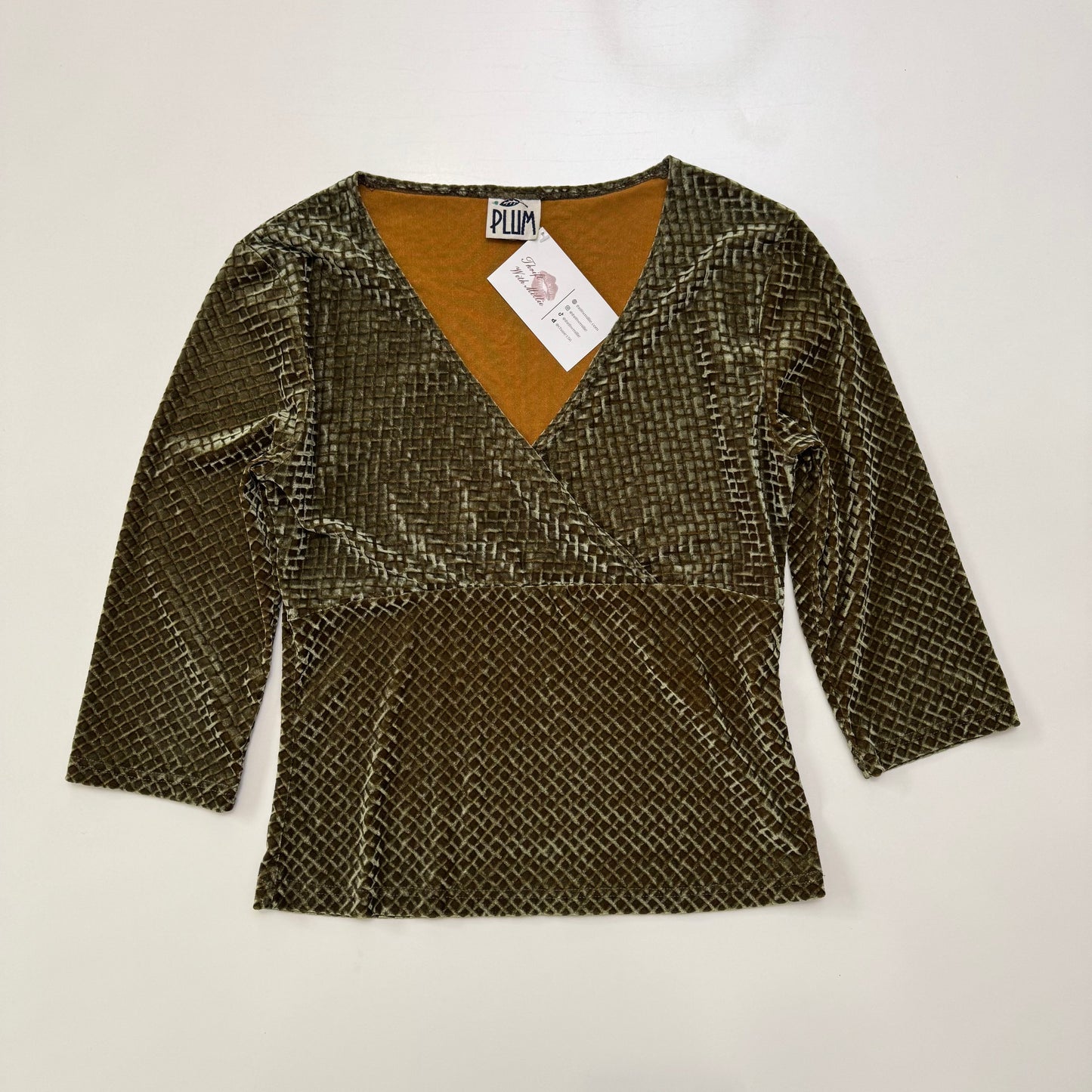 V Neck 3/4 Sleeve Top
