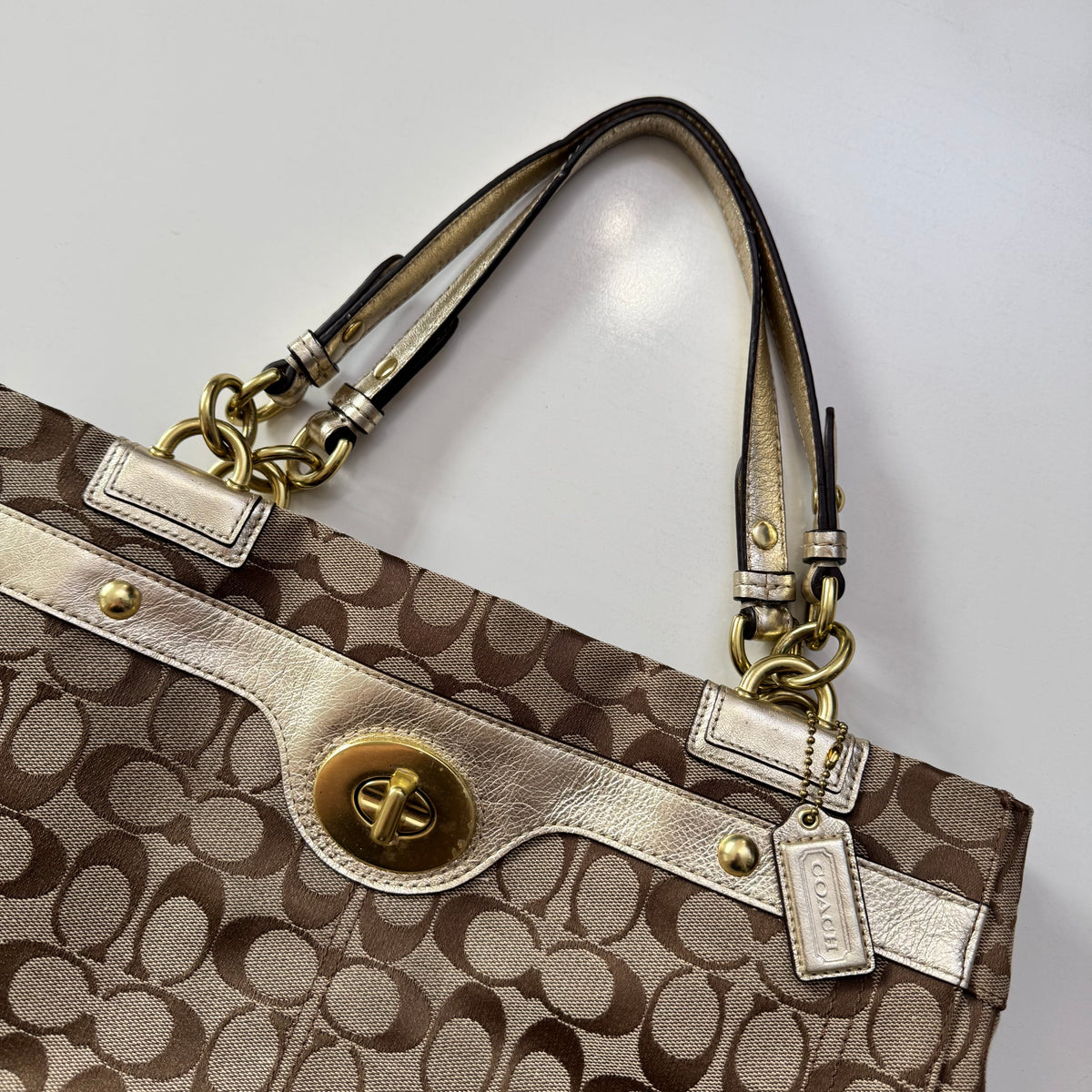Coach Shoulder Bag